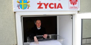 Najstarsze okno życia w Polsce obchodzi swoje „urodziny”. Pomogło ocalić 25 dzieci!