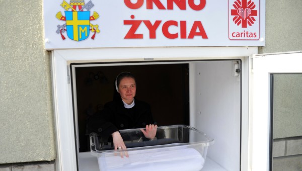 Okno życia w Krakowie