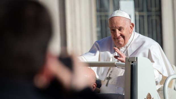 papież Franciszek podczas audiencji generalnej w dniu 15 marca 2023 roku, kiedy nauczał, co to znaczy być apostołem