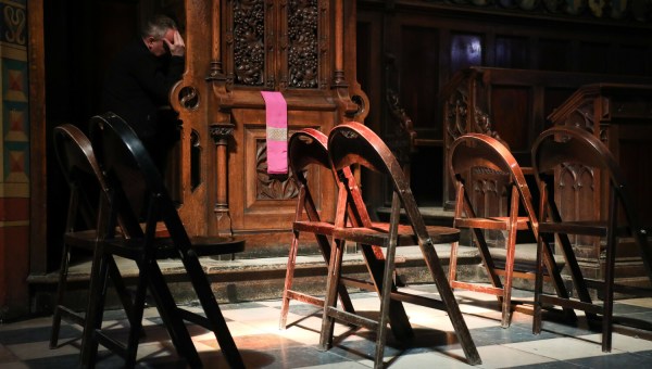 Spowiedź podczas Wielkiego Tygodnia w bazylice franciszkanów w Krakowie