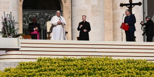 Ewangelizatorzy: „lwy klawiatury” i głosiciele „kopiuj-wklej”? Papież o prawdziwej gorliwości