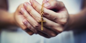 Wciąż szukasz w modlitwie pocieszenia? Przeczytaj te uwagi z dzieła „O naśladowaniu Chrystusa”
