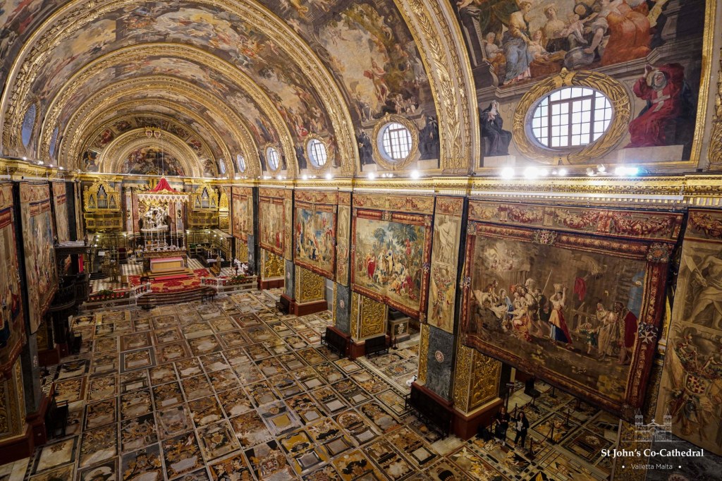 Kościół św. Jana Chrzcieila na Malcie z 300-letnimi gobelinami