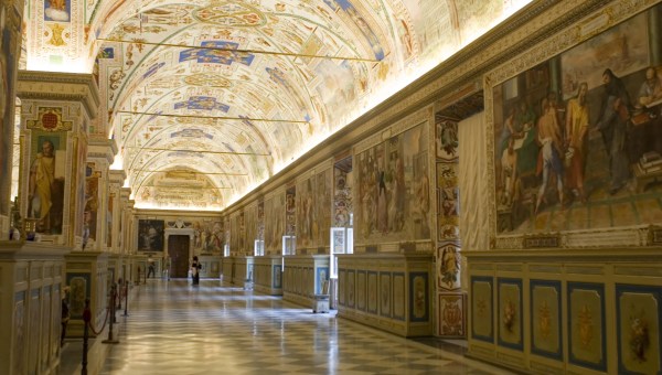 Corner Item Image - 200 lat po zniknięciu bezcenny kodeks powraca do Watykanu