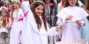 Czy pokolenie „Z” zbuduje ołtarze? Czyli dlaczego Boże Ciało jest dla mnie testem wiary