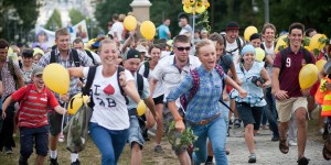 Pieszo, konno i na rolkach. Rozpoczął się sezon pielgrzymek na Jasną Górę