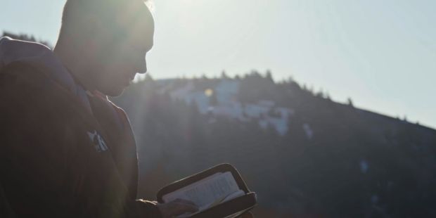 [FOTOSY] „Sacerdoce” – film oddający hołd księżom