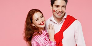 5 korzyści z całowania się. Dziś Międzynarodowy Dzień Całowania