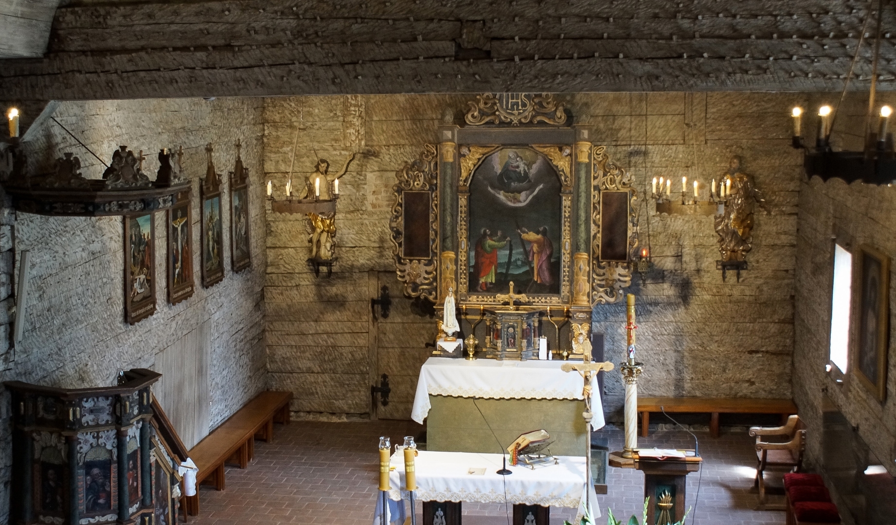 [GALERIA] Wiedzieli, że kościół jest stary, ale kiedy przebadali belki osłupieli ze zdumienia