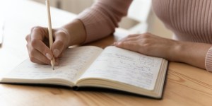 „Bóg to szczęście za darmo”. Odnaleziony pamiętnik mojej ciotki to świadectwo żywej wiary