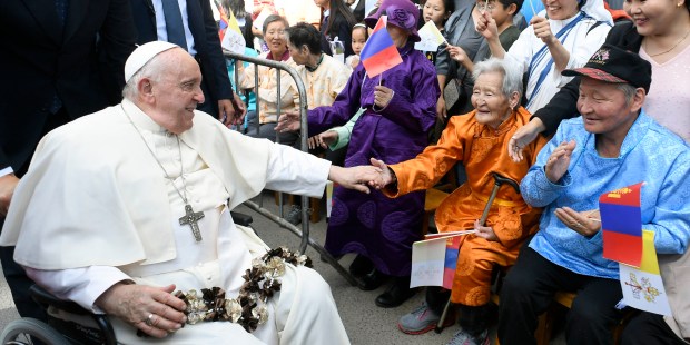 [GALERIA] W tym kraju jest 1500 katolików. Odwiedził ich papież Franciszek
