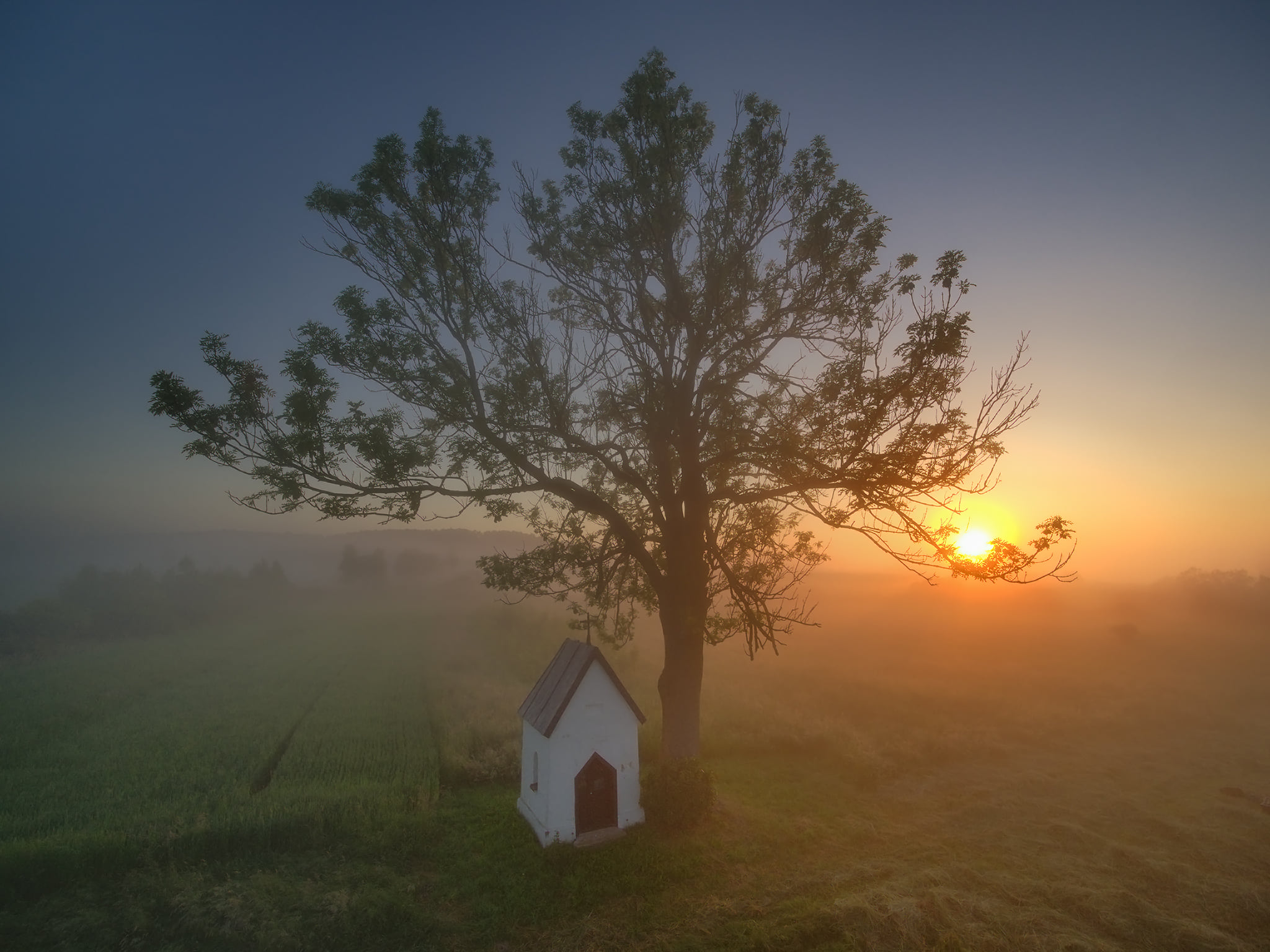 [GALERIA] Kościoły z perspektywy nieba. Ksiądz zachwyca cudownymi fotografiami 2/2