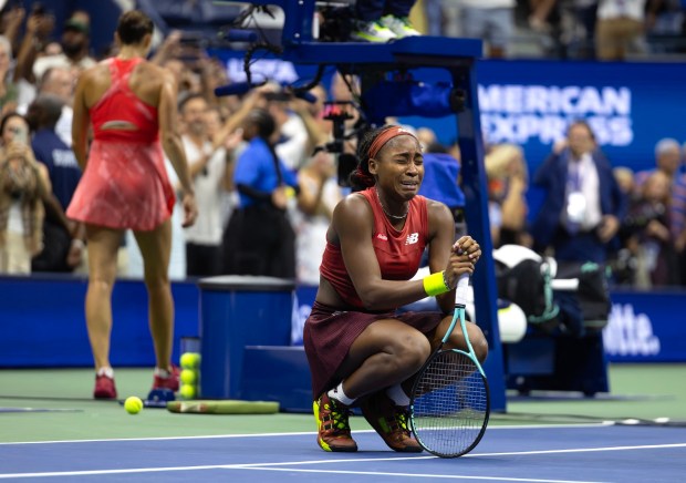Amerykańska tenisistka Coco Gauff po zwycięstwie nad Aryną Sabalenką w finale US Open