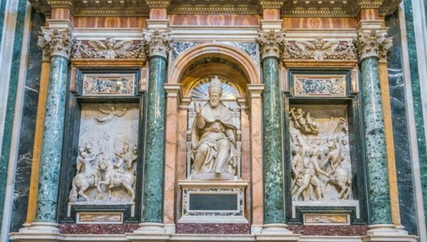 Gdzie są pochowani papieże