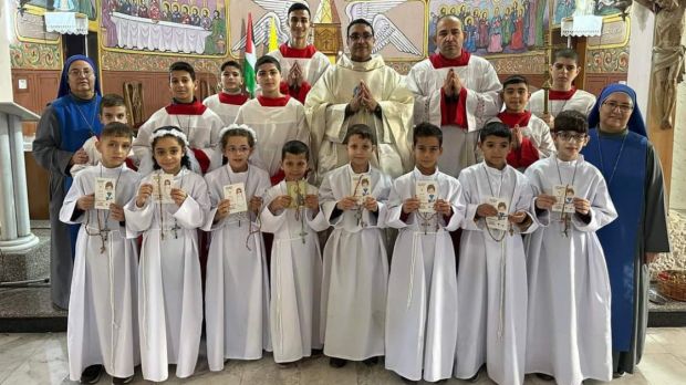 Ośmioro dzieci ze Strefy Gazy przyjęło Pierwszą Komunię Świętą