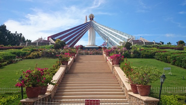 Obrazy Miłosierdzia Bożego na świecie