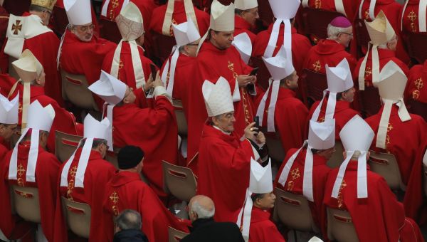 Corner Item Image - Kto po Franciszku? 10 nazwisk, które mogą wyznaczyć przyszłość Kościoła