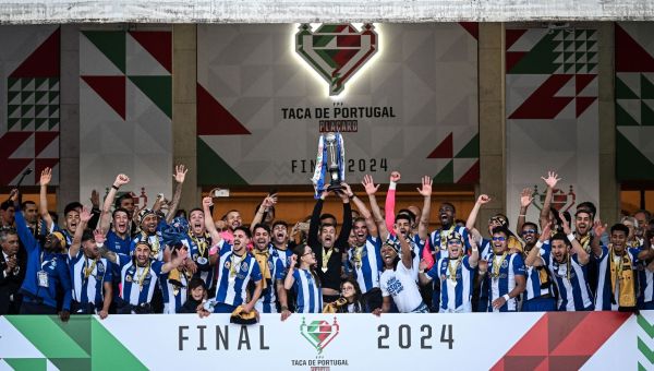 Piłkarze FC Porto w Fatimie dziękowali za Puchar Portugalii