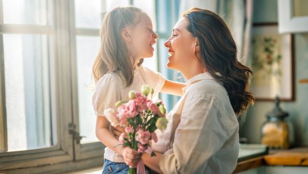 Dzień Matki, Dzień Dziecka - różne terminy