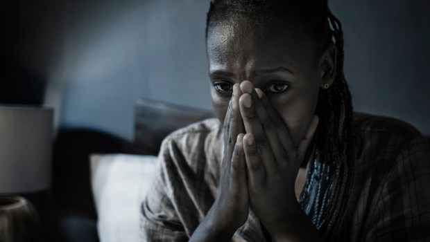 Zrozpaczona Afrykanka