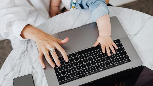 Praca dla młodej matki