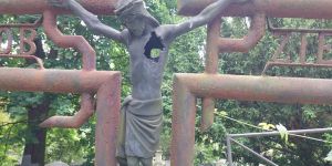 „Dlaczego ja ocalałem?” Pięć minut nad Warszawą prześladowało Wincentego do...