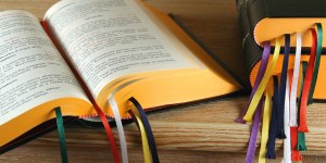 Dlaczego Liturgia godzin jest przedłużeniem mszy świętej?