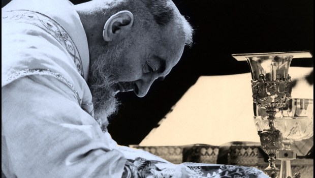 PADRE PIO SAYING MASS - BLUE AND GOLD