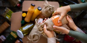 „Paczka dla Powodzian” – rusza nowa akcja Caritas! Jak możesz pomóc?