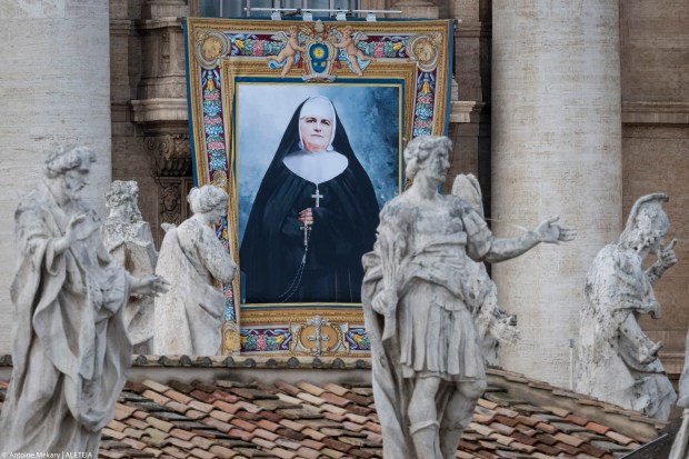 Pope Francis Holy Mass and canonisation