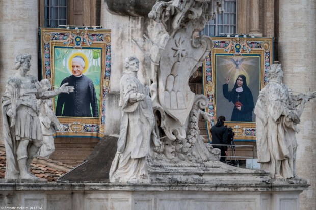 Pope Francis Holy Mass and canonisation