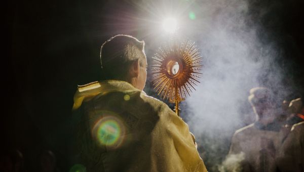 Porzucenie kapłaństwa i celibat okiem księdza