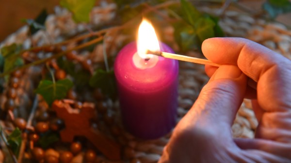 advent wreath and candle