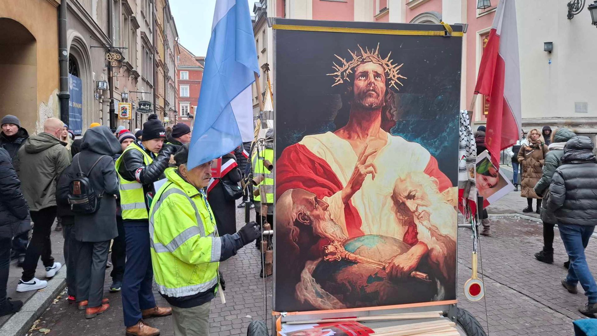 „Króluj nam, Chryste”. Zobacz zdjęcia z Orszaku Chrystusa Króla w Warszawie [galeria]