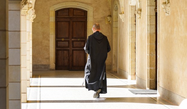 Corner Hero Image - Od „zakazane jest zabraniać” do „ora et labora”. Mnisi z Oklahomy
