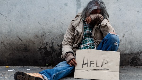 Corner Item Image - Autobus SOS znów na ulicach Trójmiasta. Mobilna pomoc dla osób bezdomnych