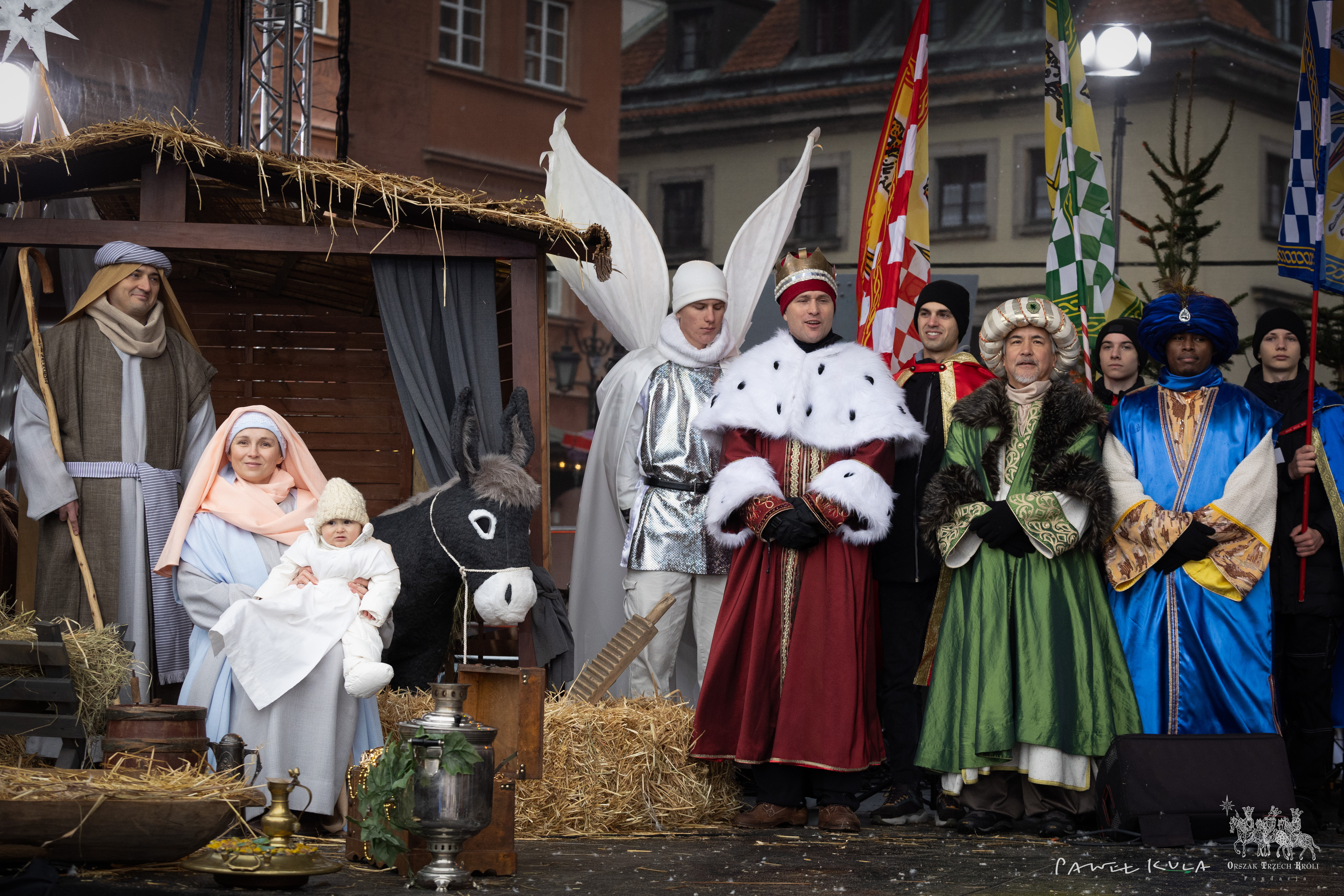 „Kłaniajcie się, królowie”. Orszaki Trzech Króli w 905 miejscowościach [zdjęcia]