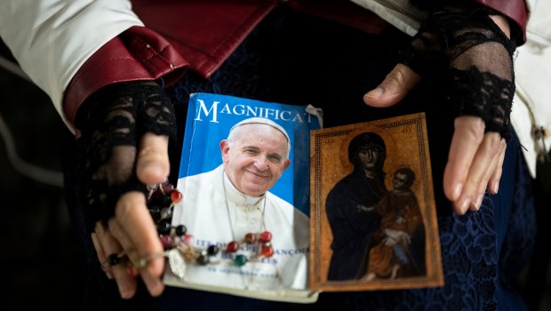 POPE-HEALTH-ROSARY-ST PETER'S SQUARE