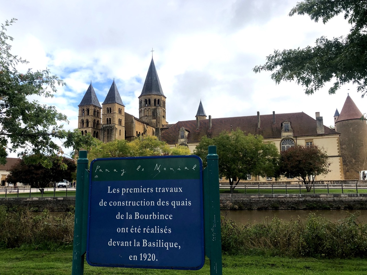 [GALERIA] Paray-le-Monial – miejsce objawień kultu Serca Jezusa