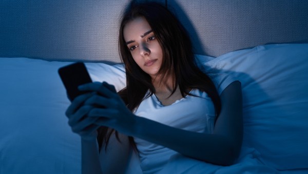 Corner Item Image - Czy uzależnienie od telefonu jest grzechem?
