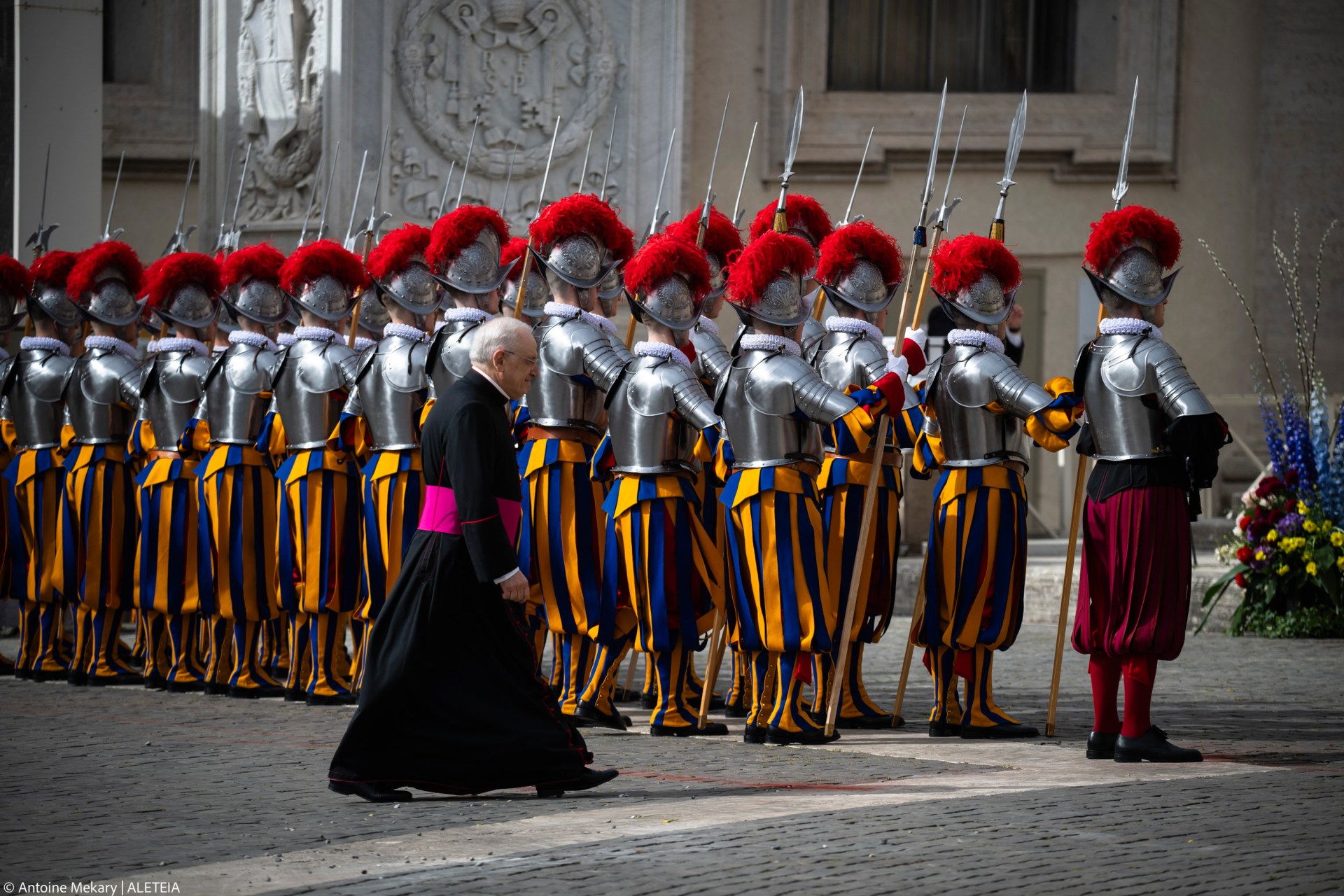 EASTER-VATICAN-POPE-EASTER2025