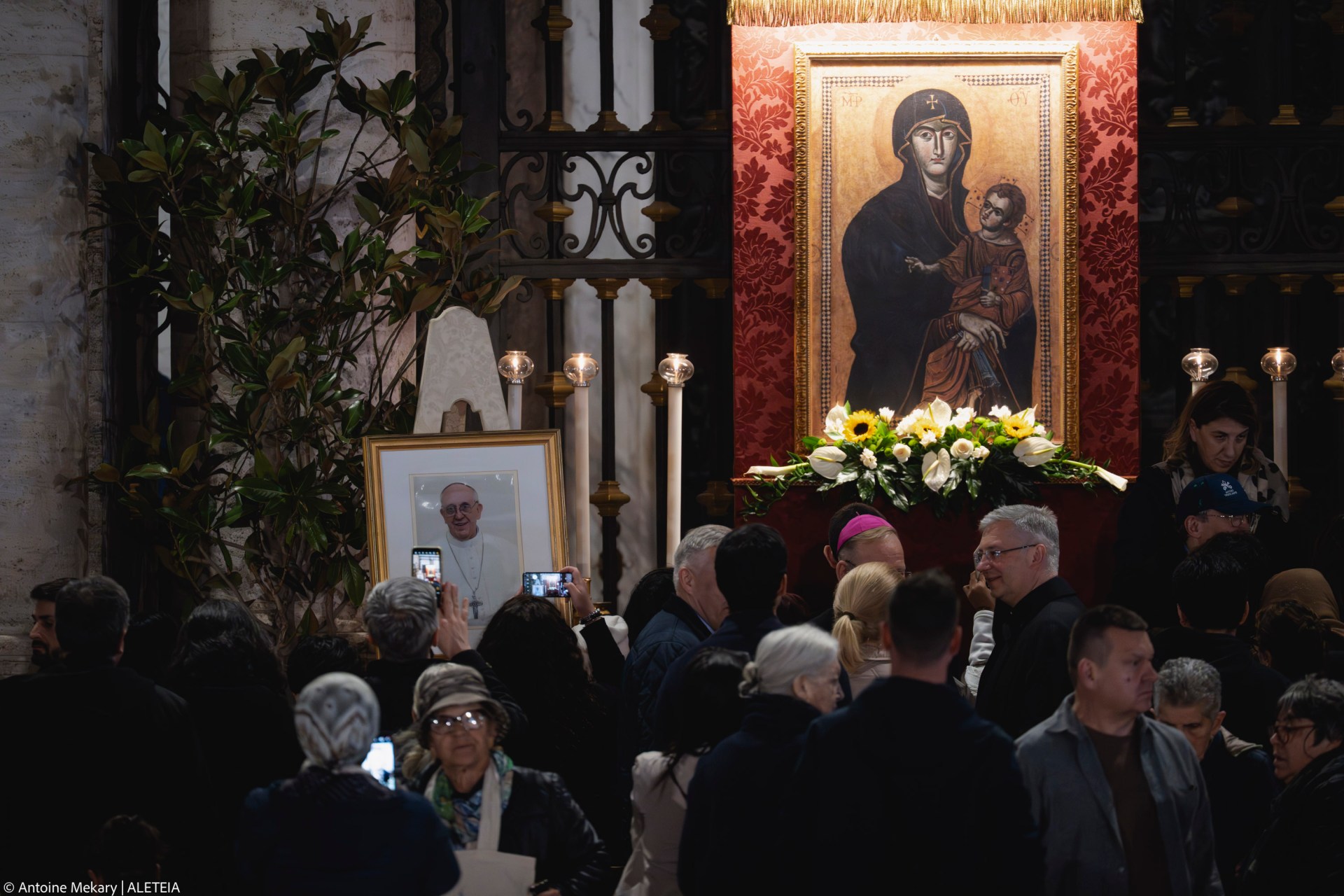 POPE FRANCIS ROSARY PRAYER SANTA MARIA MAGGIORE