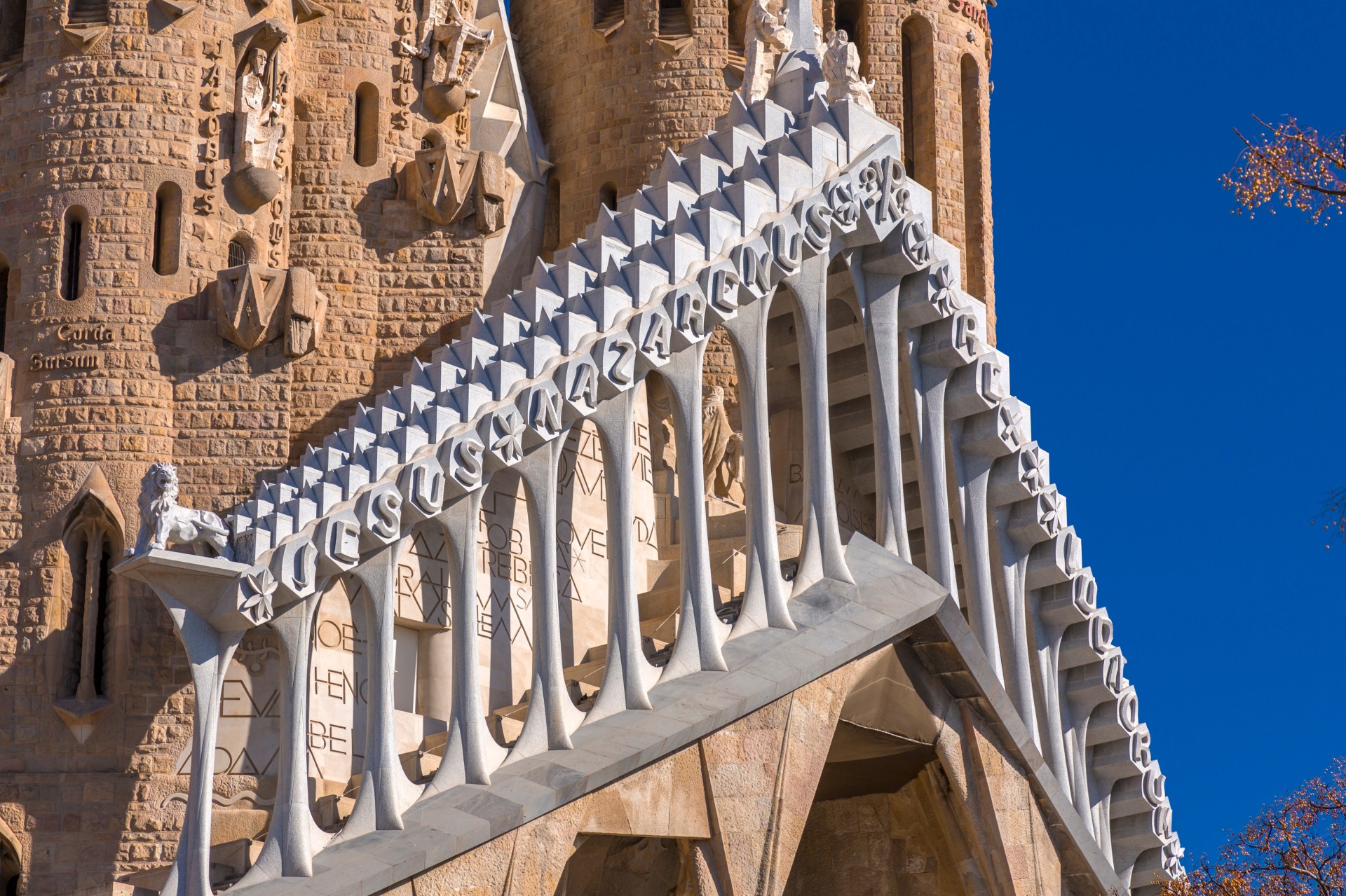 Antoni Gaudi, twórca Sagrada Familia i jego proces beatyfikacyjny
