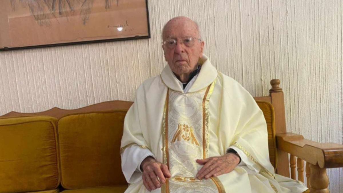 Najstarszy biskup José de Jesús Sahagún de la Parra ma 103 lata