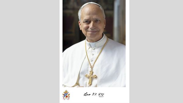 Oficjalny portret papieża Leona XIV