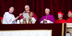 „Pokój z wami”. Papież Leon XIV wygłosił pierwsze przemówienie po wyborze