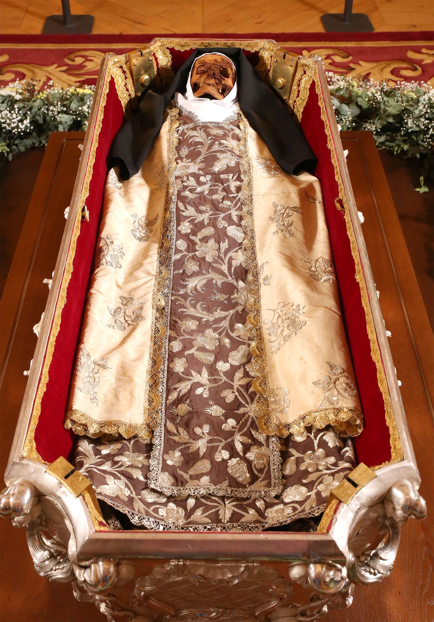Body of Saint Teresa of Jesus in the Basilica of the Annunciation