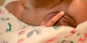 Serce do serca. Wielka moc kangurowania