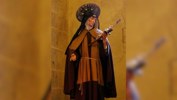 Corner Item Image - W sercu Neapolu znajduje się… „krzesło płodności”