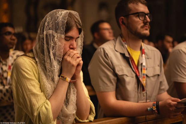 eucharistic-adoration-penitential-liturgy-jubilee-digital-missionaries -catholic-influencers